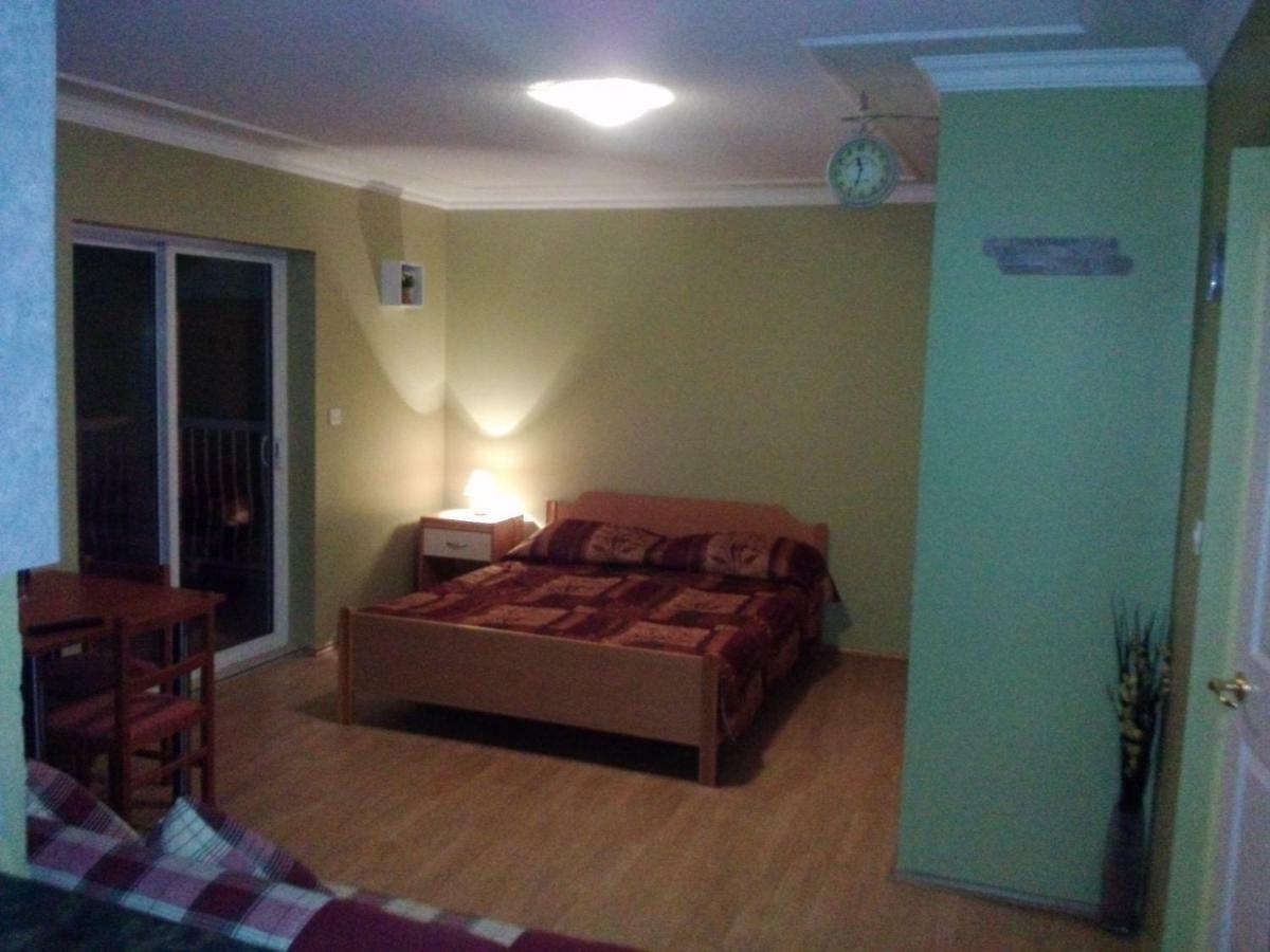 Guest House Karlo Bibinje Exteriér fotografie